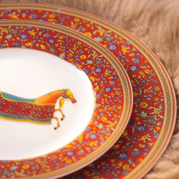 Креативна керамична чиния за закуска, доброто кръгла чиния пържола в западен стил, подвесная чиния от костен порцелан, декоративна чиния